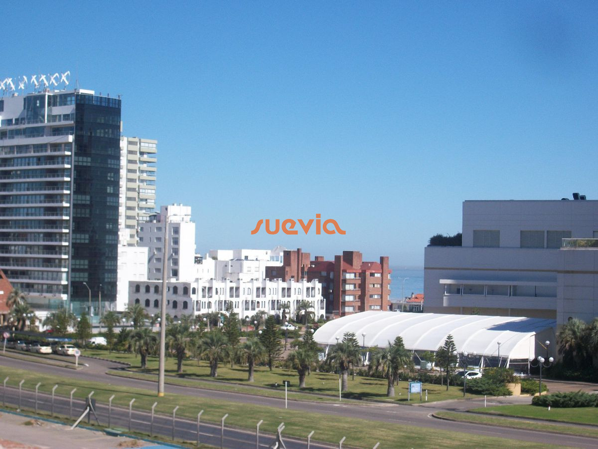 Aidy Grill - GoPunta - Portal Inmobiliario de Punta del Este - Maldonado
