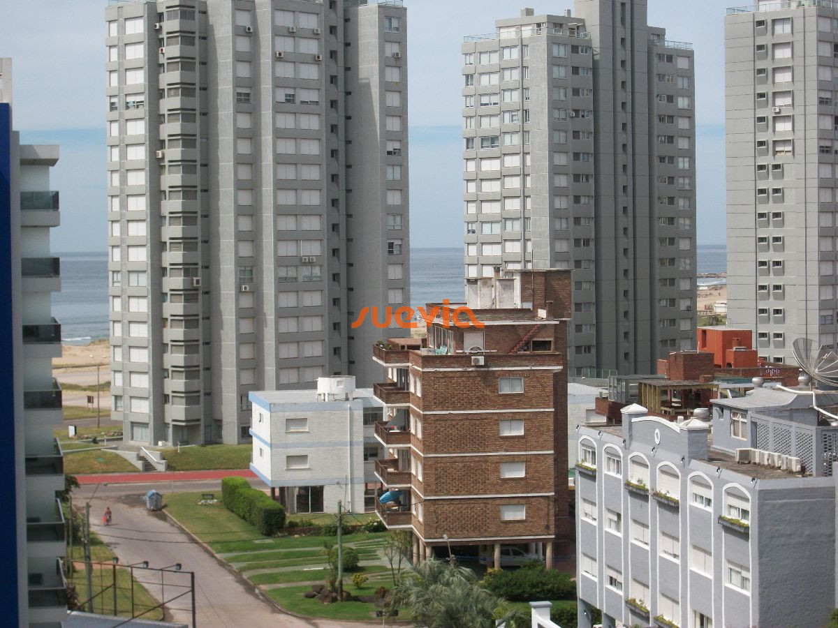 Apartamento ID.1835 - OPORTUNIDAD EDIFICIO DE CATEGORIA