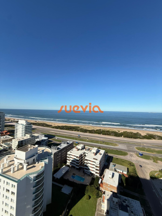 Apartamento ID.3043 - Hermoso apartamento con vista a Playa Brava