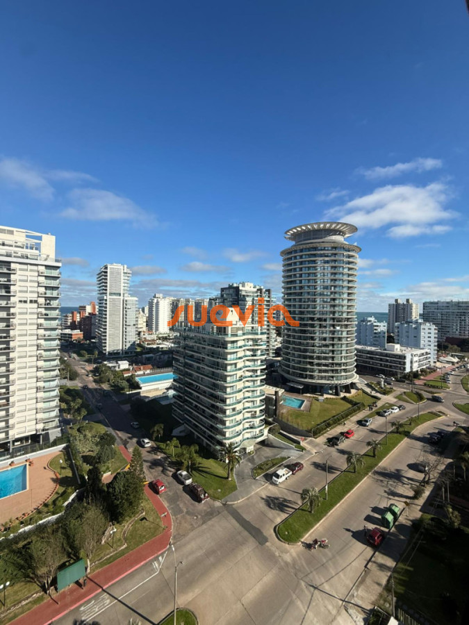 Apartamento ID.4415 - OPORTUNIDAD A ESTRENAR EDIFICIO DE CATEGORIA