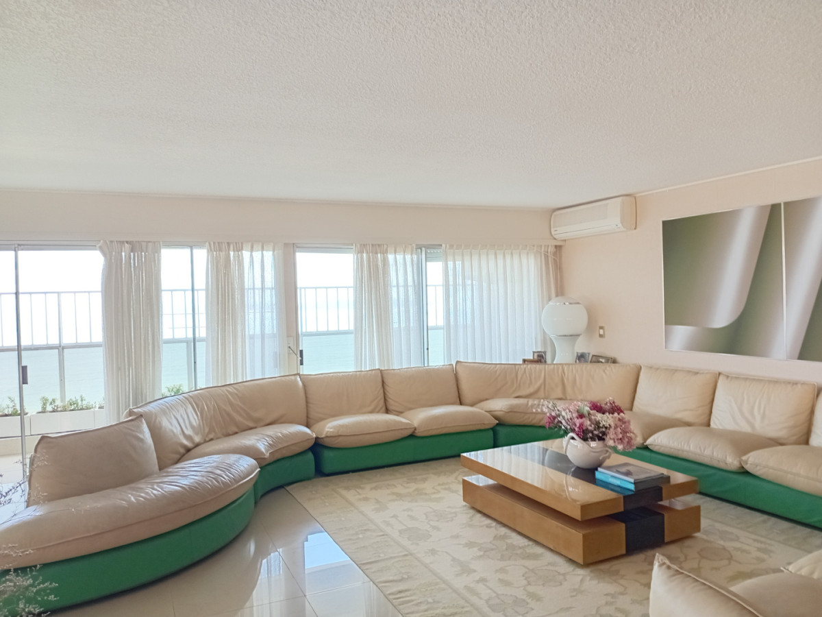 Hermoso PENTHOUSE MANSA