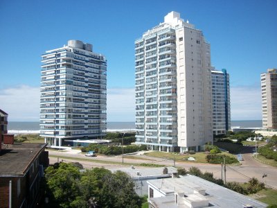 Departamento - Playa Brava
