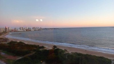 Hermoso apartamento en primera línea en Paya Mansa