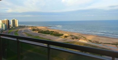 Apartamento en primera línea en Playa Brava