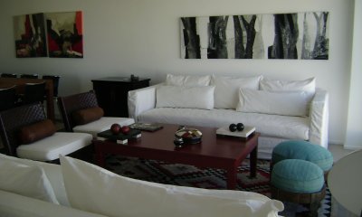Apartamento con hermosa vist a Playa Brava