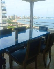 Apartamento en Playa Mansa