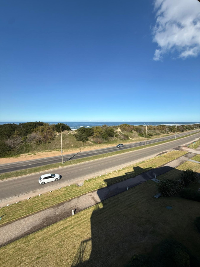 Excelente Apartamento 1ra Linea Brava