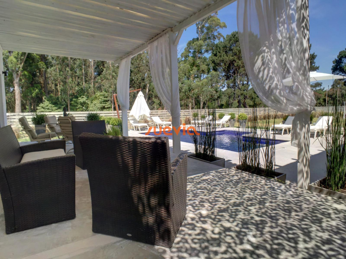 Casa ID.3178 - Playa Mansa Punta Del Este Parque Burnett.