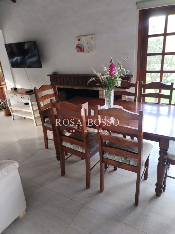 Apartamento ID.9121 - Alquiler casa Barrio Privado Pinares 4 dormitorios