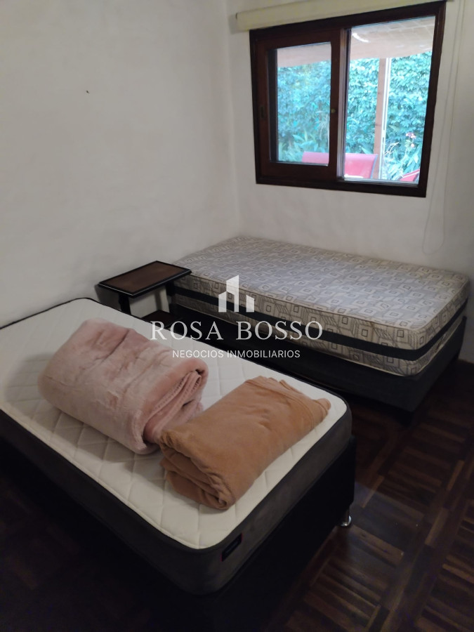 Apartamento ID.9121 - Alquiler casa Barrio Privado Pinares 4 dormitorios