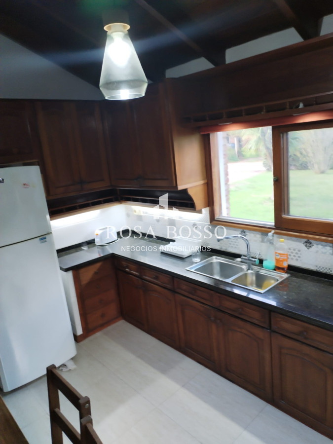 Apartamento ID.9121 - Alquiler casa Barrio Privado Pinares 4 dormitorios