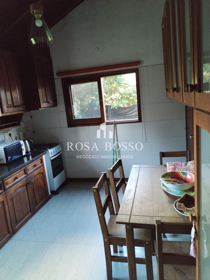Apartamento ID.9121 - Alquiler casa Barrio Privado Pinares 4 dormitorios