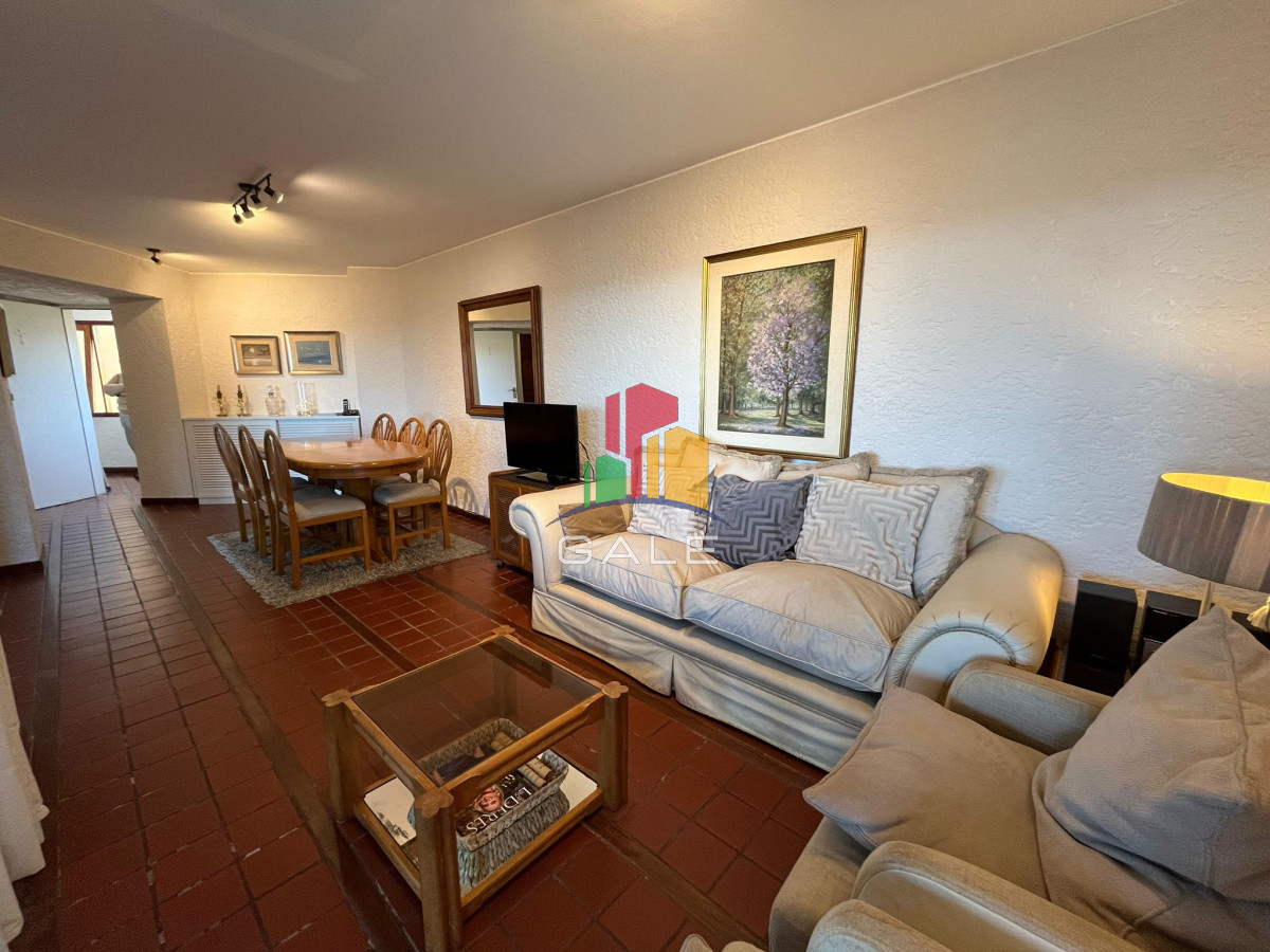 Frente al mar con vista, amplio apartamento - GAL3701A