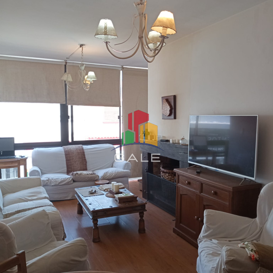 Hermoso Y Amplio Apartamento en Maldonado - GAL3100A