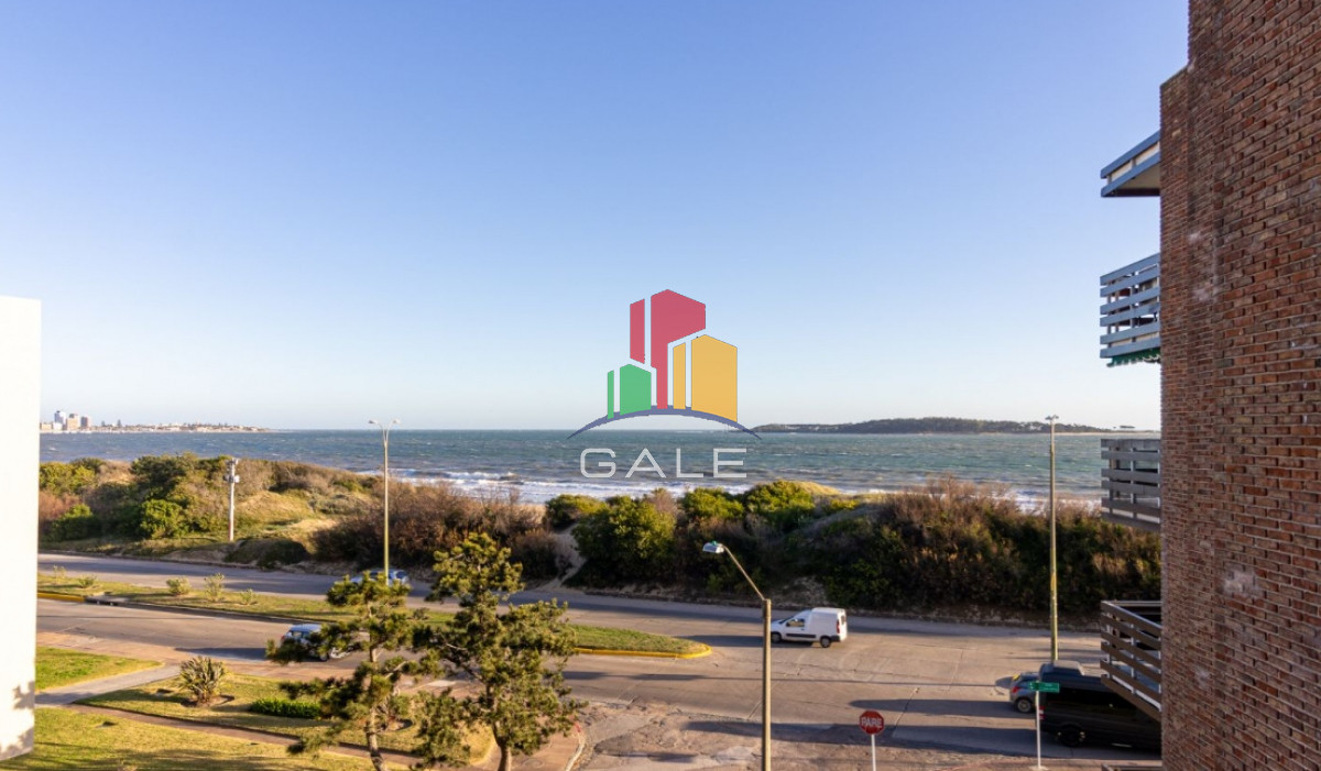 Hermoso Y Amplio Apartamento en Punta Del Este Con hermosa vista - GAL1678A