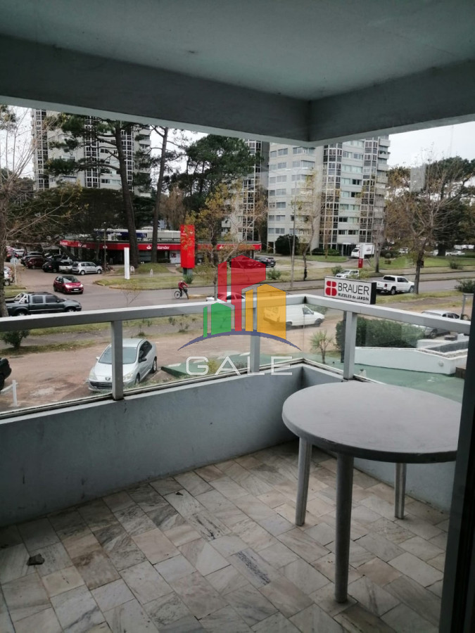 Oportunidad apartamento dos dormitorios con cochera a excelente precio! - GAL7A