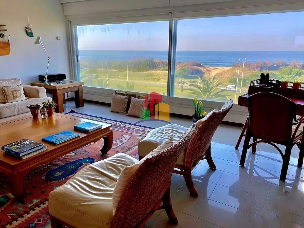 Majestuoso apartamento en Brava - GAL1832A