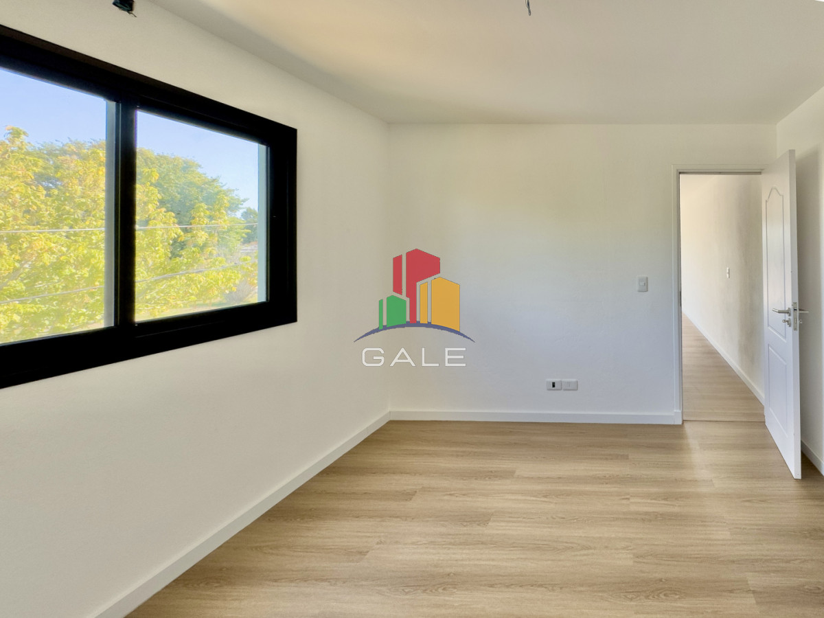 Apartamento ID.4867 - Venta de Apartamento 2 DORMITORIO en MALDONADO, MALDONADO