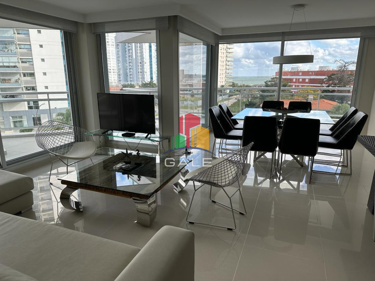 Aidy Grill - GoPunta - Portal Inmobiliario de Punta del Este - Maldonado