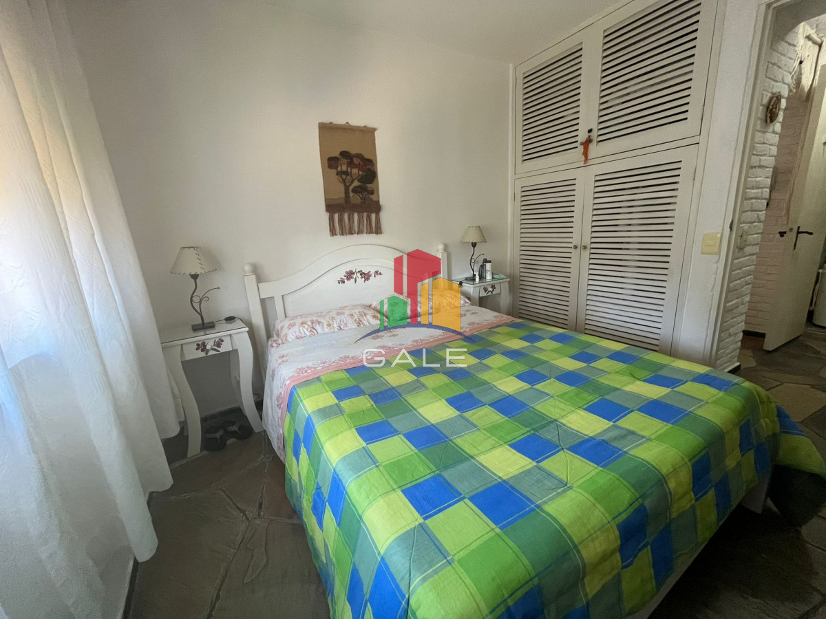 Apartamento ID.2763 - Venta de Apartamento en Mansa, Punta del Este, a solo una cuadra del mar!