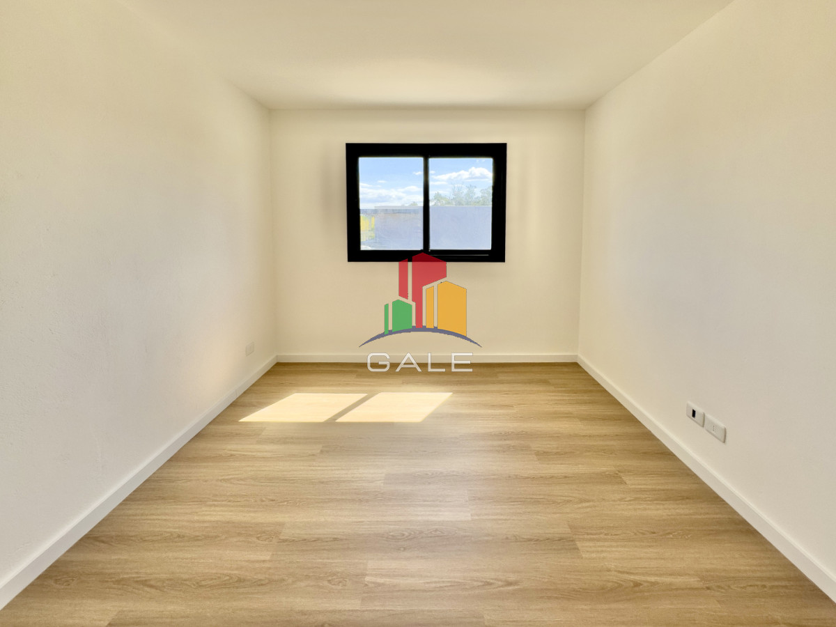 Apartamento ID.4867 - Venta de Apartamento 2 DORMITORIO en MALDONADO, MALDONADO