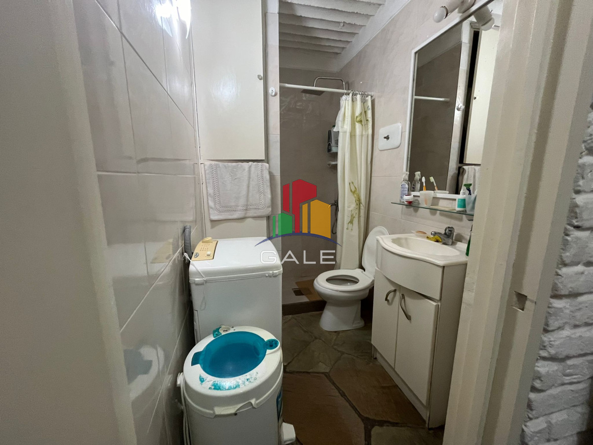 Apartamento ID.2763 - Venta de Apartamento en Mansa, Punta del Este, a solo una cuadra del mar!