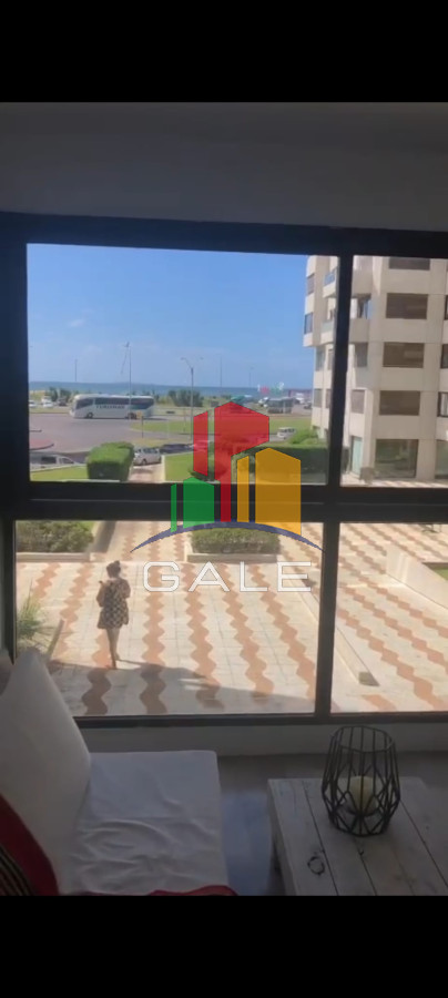 Apartamento ID.2519 - Frente al Mar hermoso apartamento 3 dormitorios y garaje