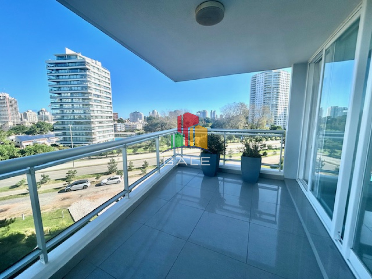 Brava - GoPunta - Portal Inmobiliario de Punta del Este - Maldonado