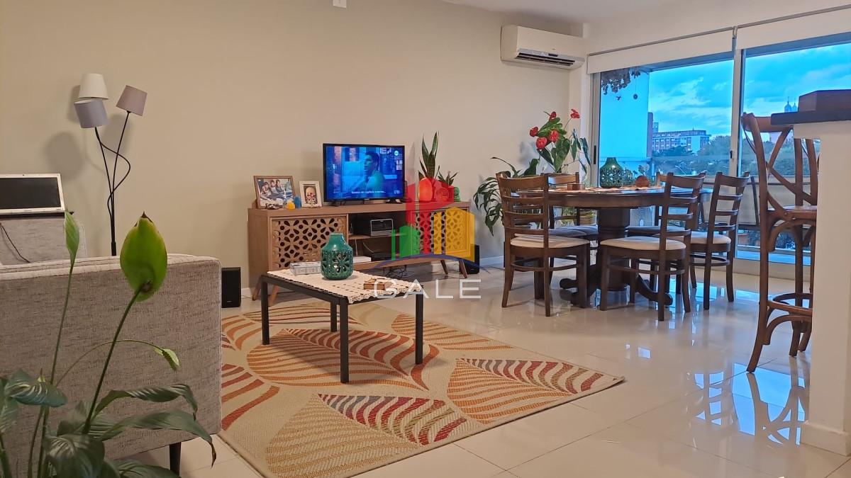 Apartamento ID.2963 - Lindo apartamento en Centro de Maldonado