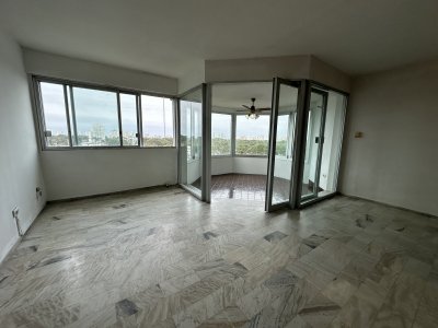 Apartamento en Punta del Este, Cantegril