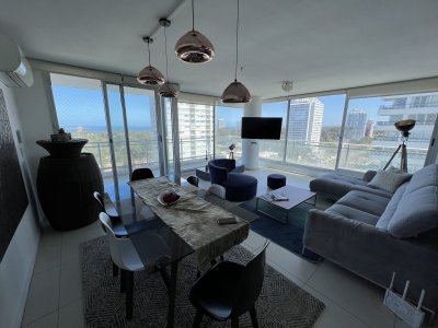 Venta y alquiler anual de apartamento 2 dormitorios en torre con servicios en Roosevelt