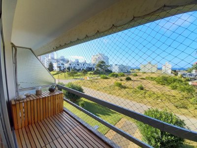 VENTA: 2 DORMITORIOS AIDY GRILL PUNTA DEL ESTE