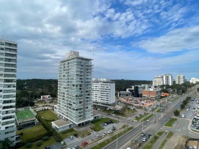 Apartamento en Roosevelt - Punta del Este