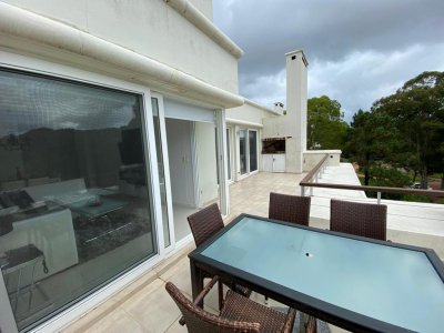 Hermoso apartamento en Solanas