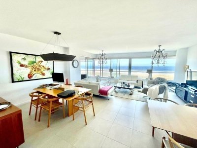 Le Parc Esquinero en Venta Tres Dormitorios