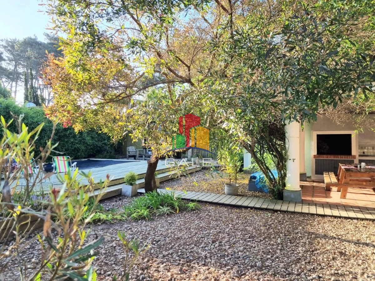 Casa ID.2239 - Hermosa casa en Roncón del Indio