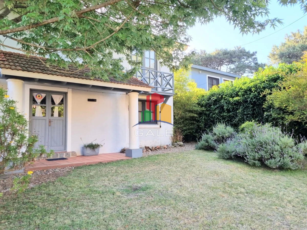 Casa ID.2239 - Hermosa casa en Roncón del Indio