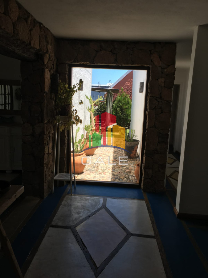 Casa ID.2025 - Hermosa casa en la Barra