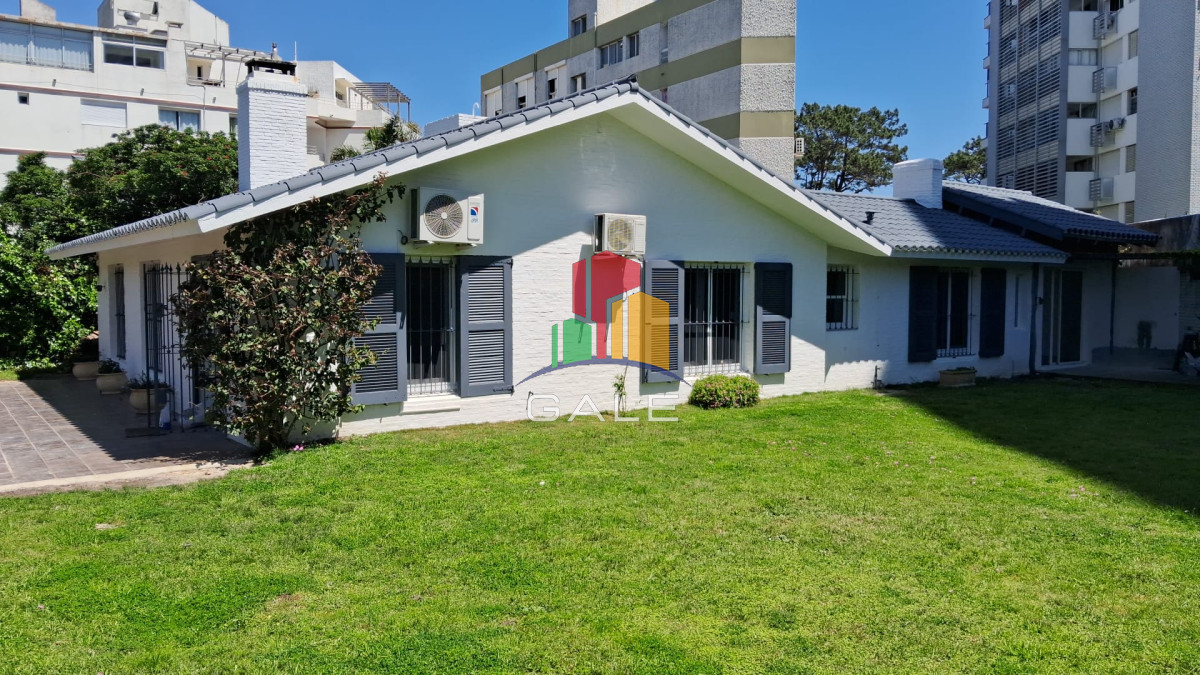 Casa ID.3604 - Casa en Venta, Mansa, Punta del Este, 3 Dormitorios.