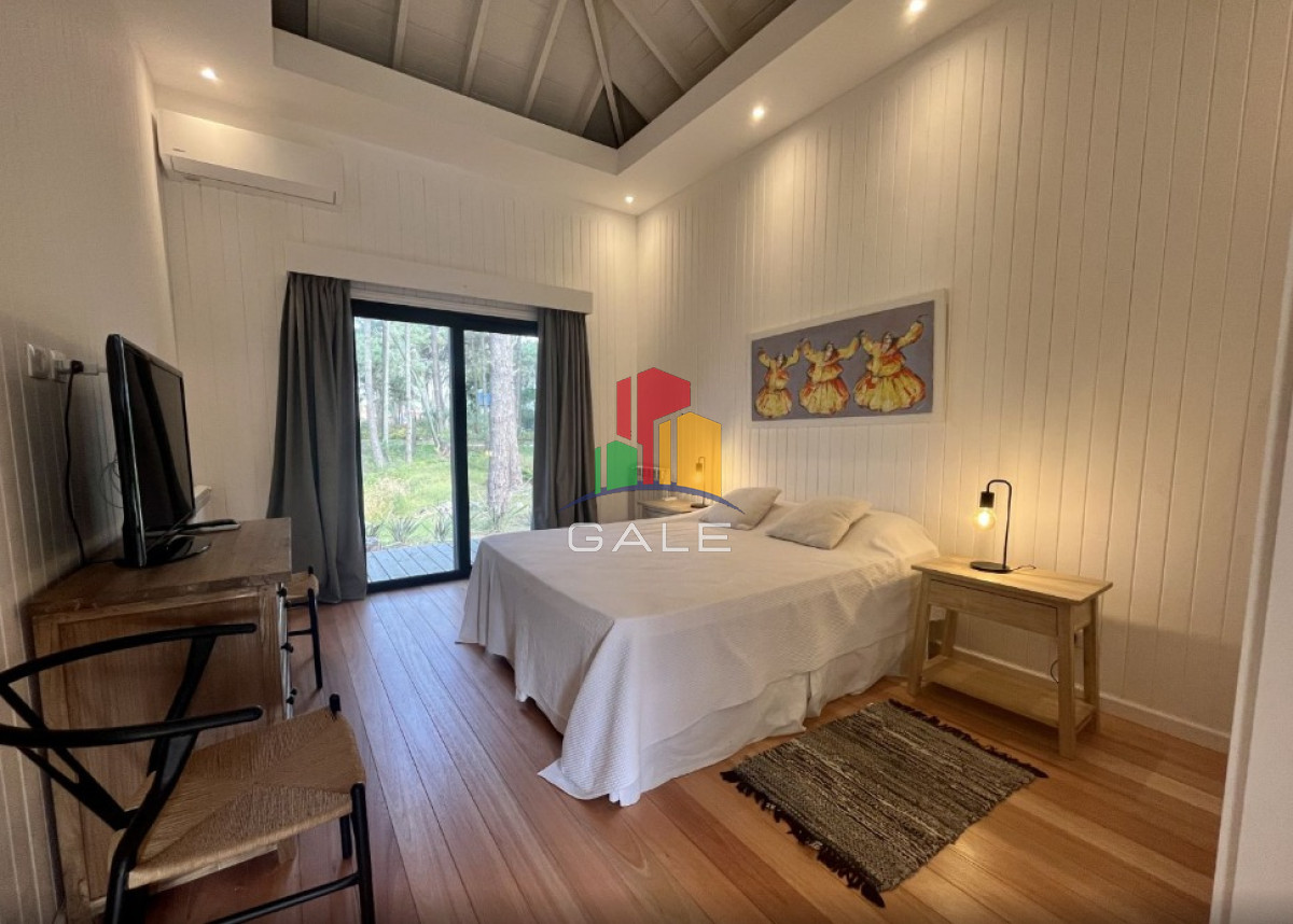 Casa ID.2398 -  Venta de Casa 3 DORMITORIOS en LAGUNA BLANCA, MANANTIALES