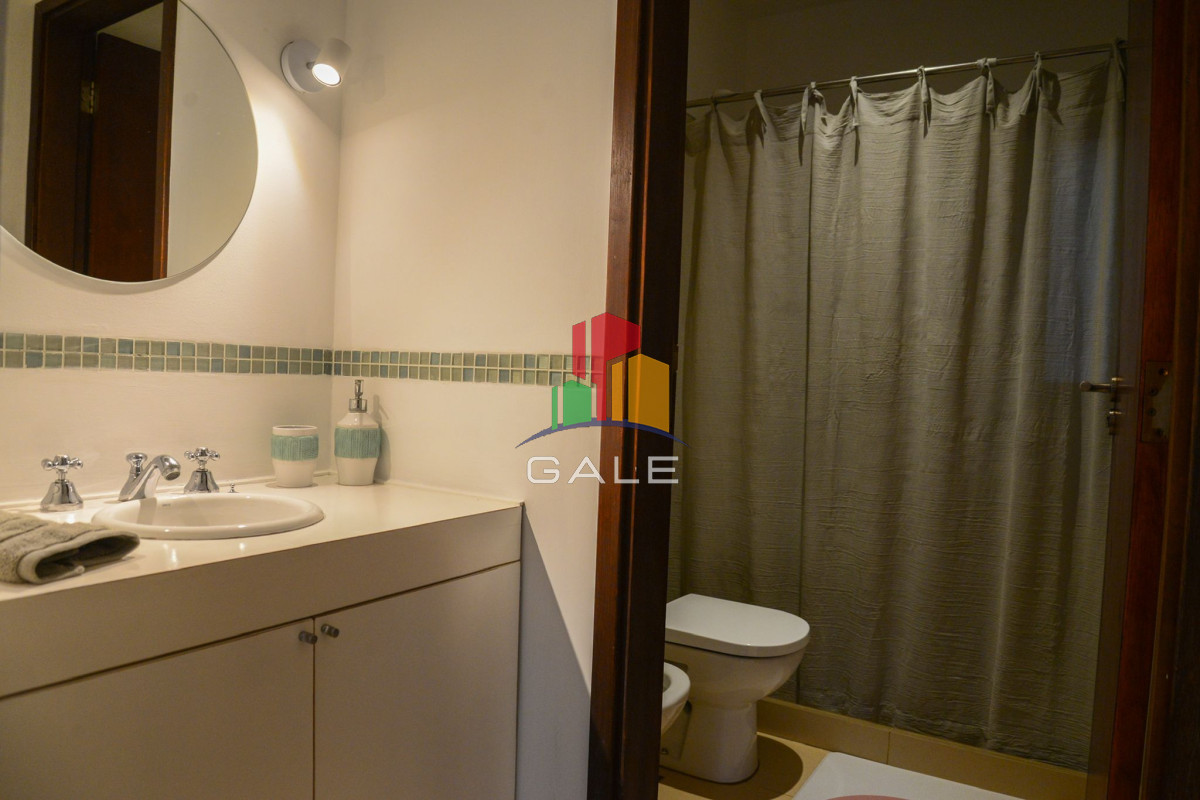 Casa ID.3452 - ALQUILER ANUAL E INVERNAL - CASA 3 DORMITORIOS Y SERVICIO EN BARRIO PRIVADO PDE.