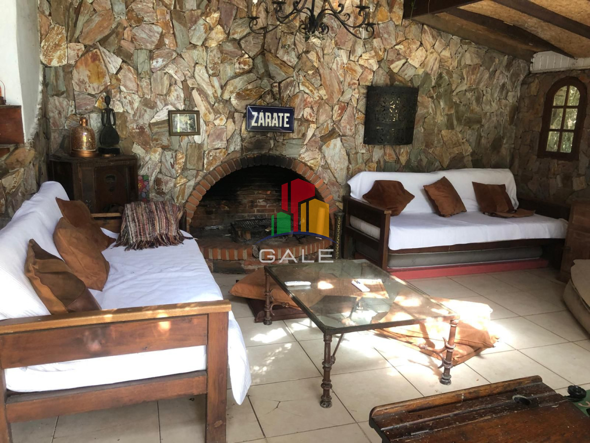 Casa ID.2842 - Hermosa casa en venta, Pinares