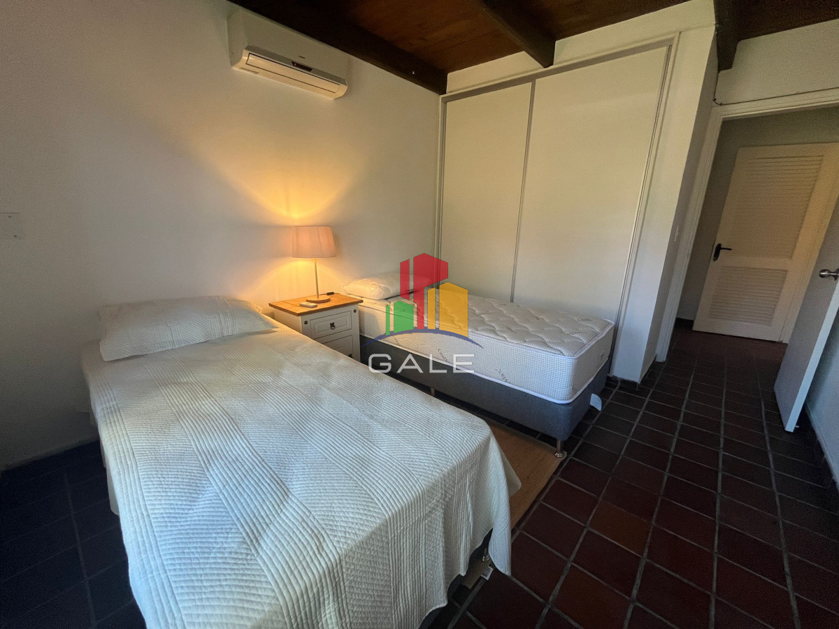 Casa ID.3604 - Casa en Venta, Mansa, Punta del Este, 3 Dormitorios.