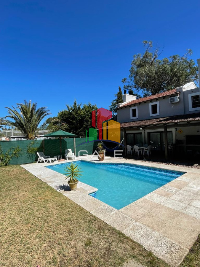Casa ID.3836 - Alquiler anual y de temporada - Marly