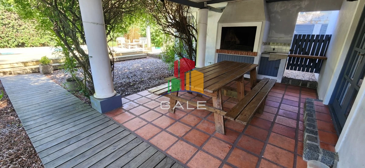 Casa ID.2239 - Hermosa casa en Roncón del Indio