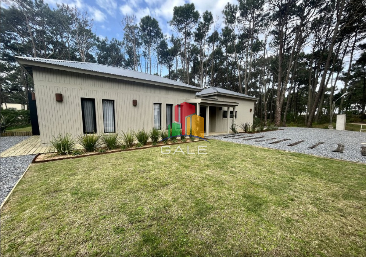 Casa ID.2398 -  Venta de Casa 3 DORMITORIOS en LAGUNA BLANCA, MANANTIALES