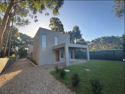 Hermosa casa en Punta del Este