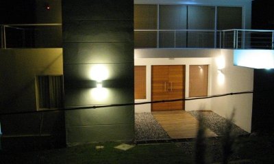 Majestuosa Casa Con Vista En Punta Ballena