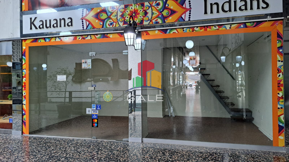 Local Comercial ID.2321 - Local muy amplio en Peninsula