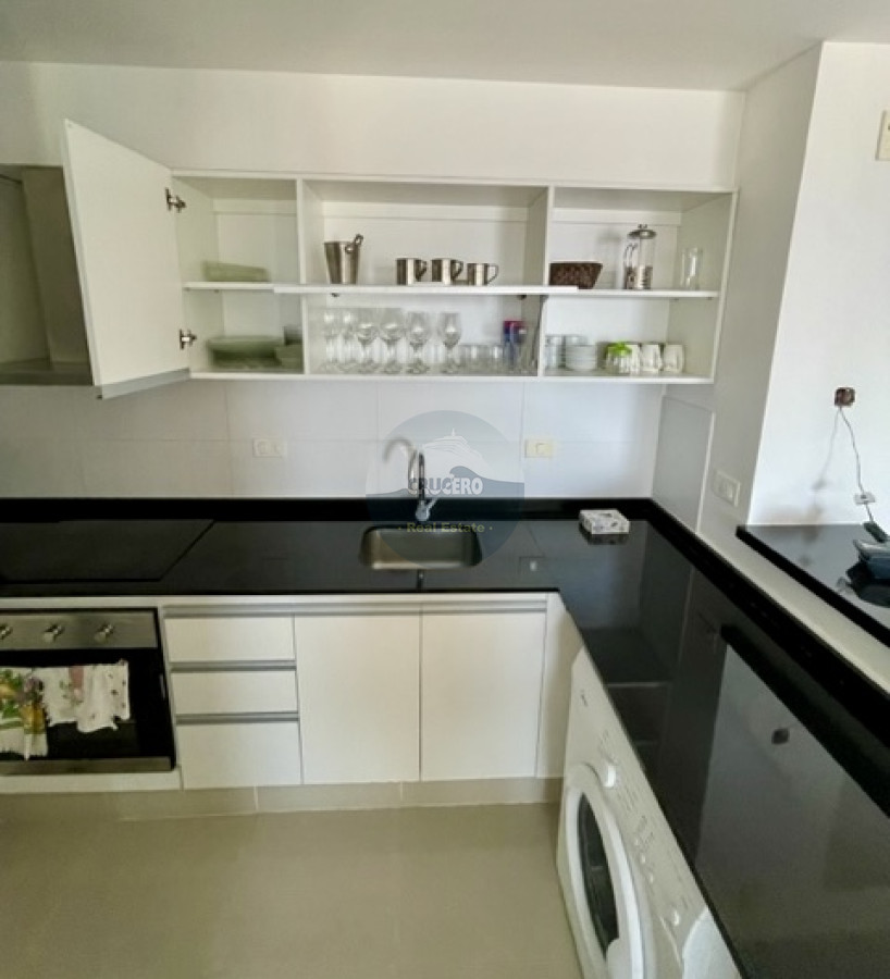 Apartamento ID.6197 - ALQUILER Y VENTA APARTAMENTO DE 2 DORMITORIOS PLAYA BRAVA